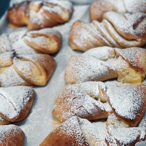 Custard Twist – Little Bread Loaf