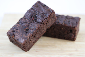 Products: Chocolate and Raspberry Brownie (Low Gluten) Hello Delicious