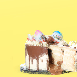 Products: Kinder Ooze Cake Cakes Online