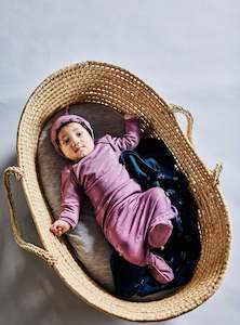 Girls: KNOTTED BEANIE & BOOTIE SET - Mauve Animal