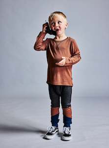 Boys: WYATT LONGSLEEVE TEE - Clay