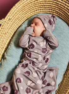 Outlet 1: Knotted Beanie and Bootie Set, Lavender Roar
