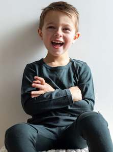 Boys: WYATT LONGSLEEVE TEE - Balsam Green Ltd Edition