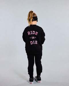 Lfoh Winter 25 Girls Pre Order: RIDE OR DIE Sweatshirt - 100% Merino Wool - Pink