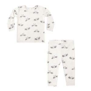 Tops 1: Quincy Mae Bamboo Pajama Set - Bats