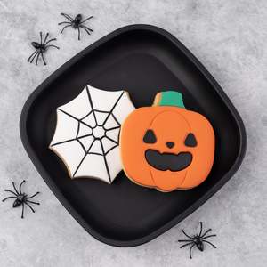 Lunch Punch: Lunch Punch Halloween Cutter and Bento Set