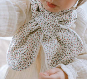 Daily Items: Snow Winter Scarf- Romance