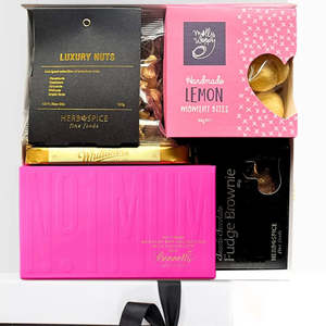 Mothers Day Gift Boxes: No.1 Mum