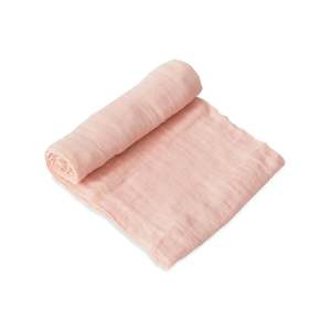 Luxury Gifts For Mum And Baby: Muslin Wrap (Pink)