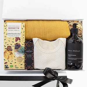 Luxury Gifts For Mum And Baby: Scrub-A-Dub-Dub