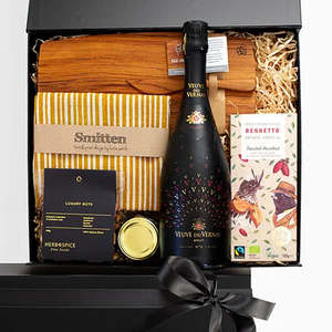 Smith Sons: Sophisticated Style