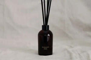 Pamper Gift Box: Kingdom Luxury Diffuser