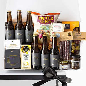 Gourmet Food Alcohol Gift Boxes: The Office Shout