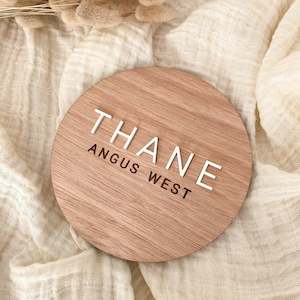 Room: Wooden Round Name Plaque