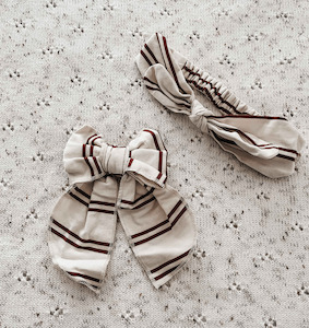 Christmas: Bencer & Hazelnut | Christmas Candy Cane Clip Bow