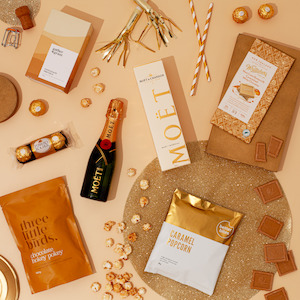 Affordable Unique Gifts For Her: The Champagne Cheer