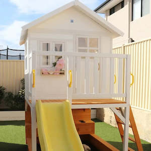 Little Lux Rainbow Retreat with Kitchen