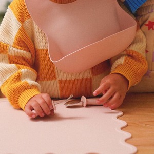 Best Selling: Rommer Silicone Bib