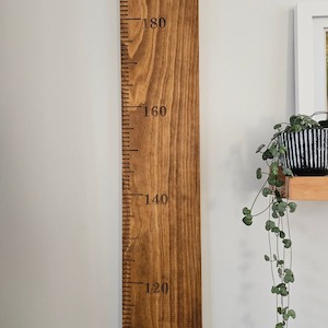 Stained Height Charts: Walnut Stained Pine Wooden Height Chart - Personalised Growth Ruler