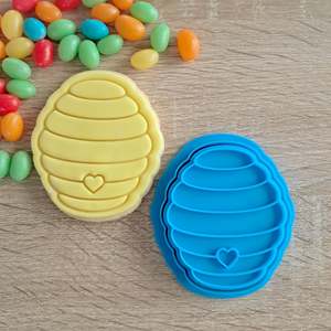 Fondant Stamps: Beehive Cookie Cutter & Fondant Stamp