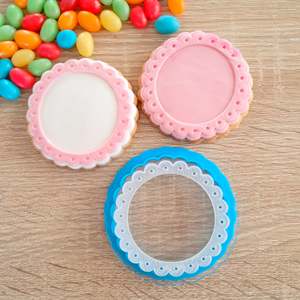 Fondant Stamps: Scalloped Circle Frame Raised Acrylic Fondant Stamp & Cookie Cutter
