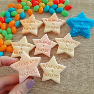Matariki Cutters Stamps: Mini Matariki Star Cookie Cutter & Fondant Stamp