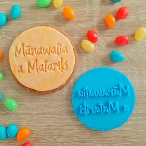 Mānawatia a Matariki Fondant Stamp