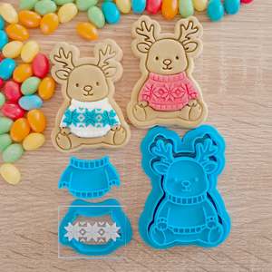 Animal Cutters Stamps: Christmas Sweater Friends - Reindeer Cookie Cutter & Fondant Stamp (5 pcs)