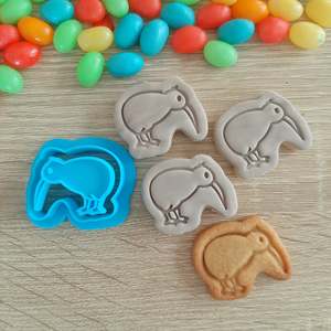 Mini Fondant Cutters Stamps: Mini Kiwi Cookie Cutter & Stamp