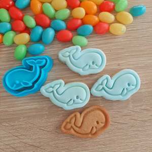 Mini Fondant Cutters Stamps: Mini Whale Cookie Cutter & Stamp
