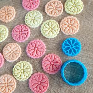 Mini Flower Fondant Cutter & Stamp