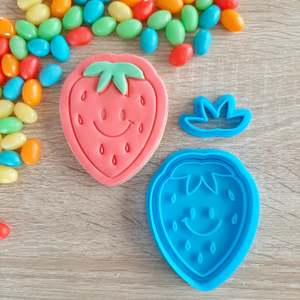 Food Cookie Cutters Fondant Stamps: Strawberry Cookie Cutter & Fondant Stamp