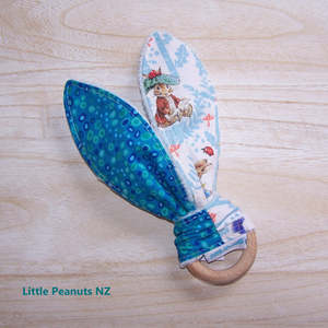 Baby Toys Gifts: Peter Rabbit Teething Ring