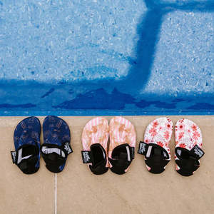 Water Shoes: Saylor Mae Beach Shoes