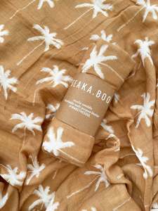 SEAKA.BOO Arlo Palm Muslin Swaddle - Toffee