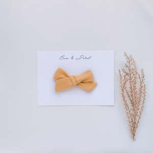 Bow Petal: Bow & Petal Classic Bow Hair Clip - Buttercup