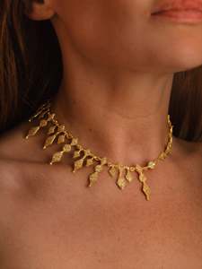 Necklaces: The Exquisite Sinner Choker