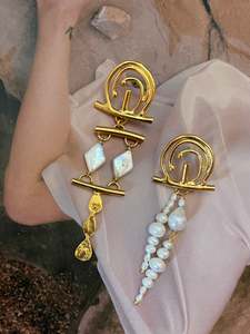 Earrings: The Shell Diver Earrings