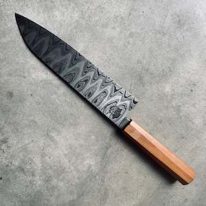 Tyler Ackland: Damascus Chef's Knife - Totara