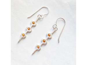 Adele Stewart 1: Kowhai Seedpod Earrings