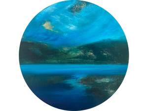 Amy Hoedemakers: In The Quiet Glow