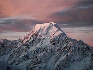 Products: Aoraki King of Mountains
