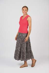 Products: Knewe Vista Tank-Raspberry