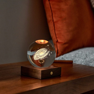 Lights: Gingko Galaxy Amber Crystal Light