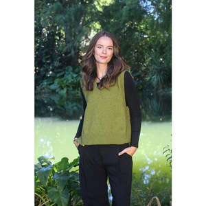 Possum Merino Ride Vest-Olive