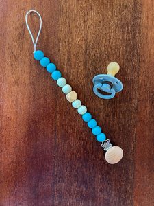 Dummy Clip Turquoise Mint - Handmade - Little Roo
