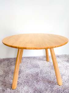 Solid Wood Kids Furniture: Solid Wood Kids Furniture Zoo Round Table