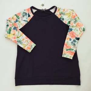 Womans Ready To Post Clothes: Sz 20 Raglan Jumper Navy with Floral Sleeves