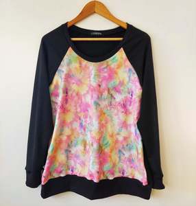 Womans Ready To Post Clothes: Tie Dye Raglan Crew Sz 18/20