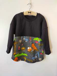 Kids Hoodies Sweatshirts Tees: Grow With Me Slouchy Doman Sweater Construction Sz 1-3 years/ Large